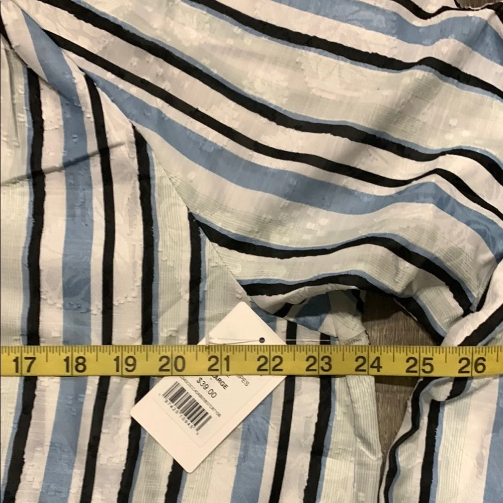 NWT Striped Long Sleeve Lightweight Swiss Dot Women's Top - Picture 5 of 11